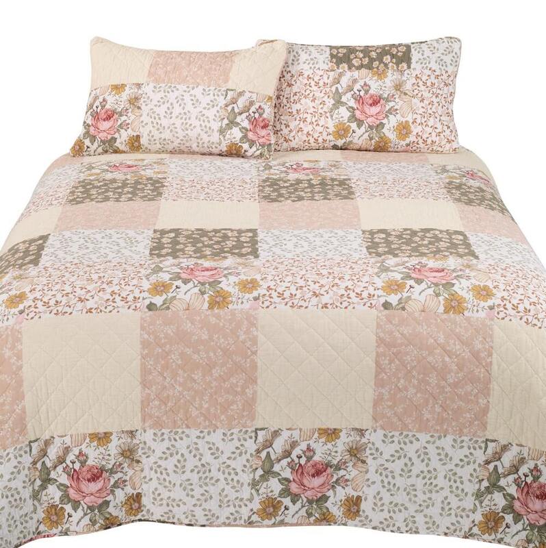 Agatha Quilt by Brunelli • Heirloom Linens • Canadian Bedding in