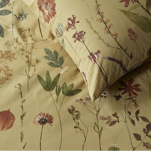 Blondie Bedding by Jo&Me • Heirloom Linens • Canadian Bedding in
