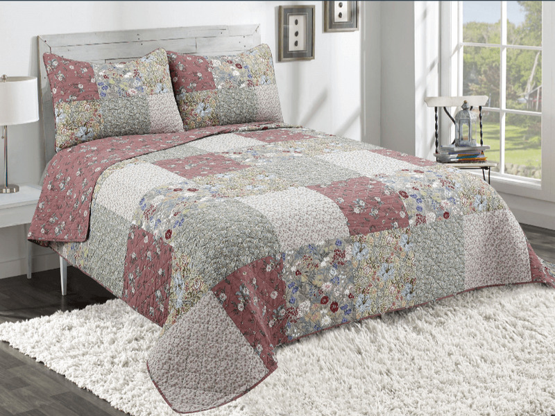 Sojourn Quilt <br>by Peace Arch
