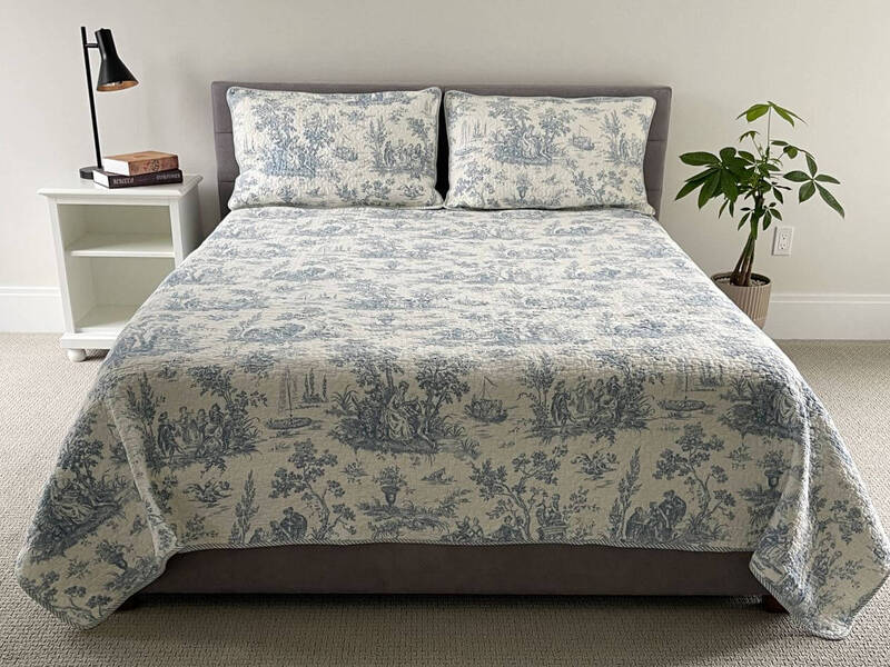 Idyllic Quilt <br>by Peace Arch