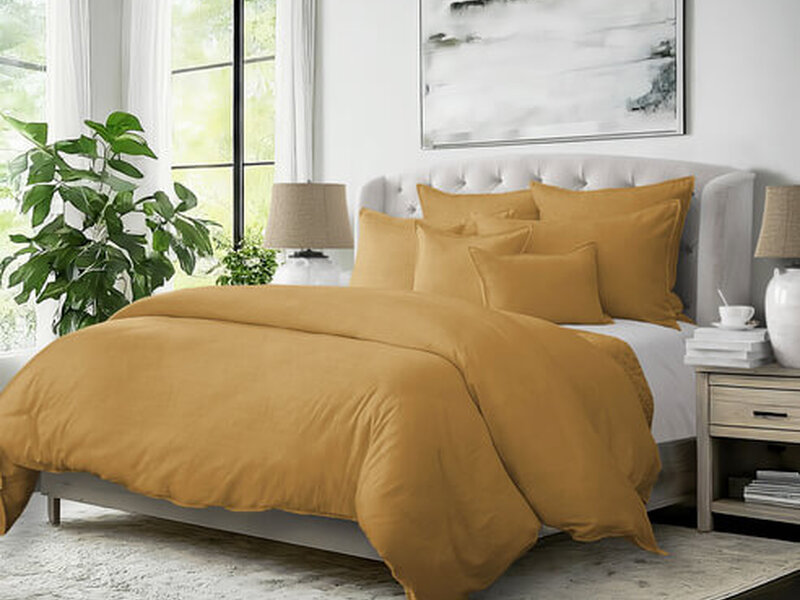 Elsie Gold<br>Bedding by 6ix Tailors