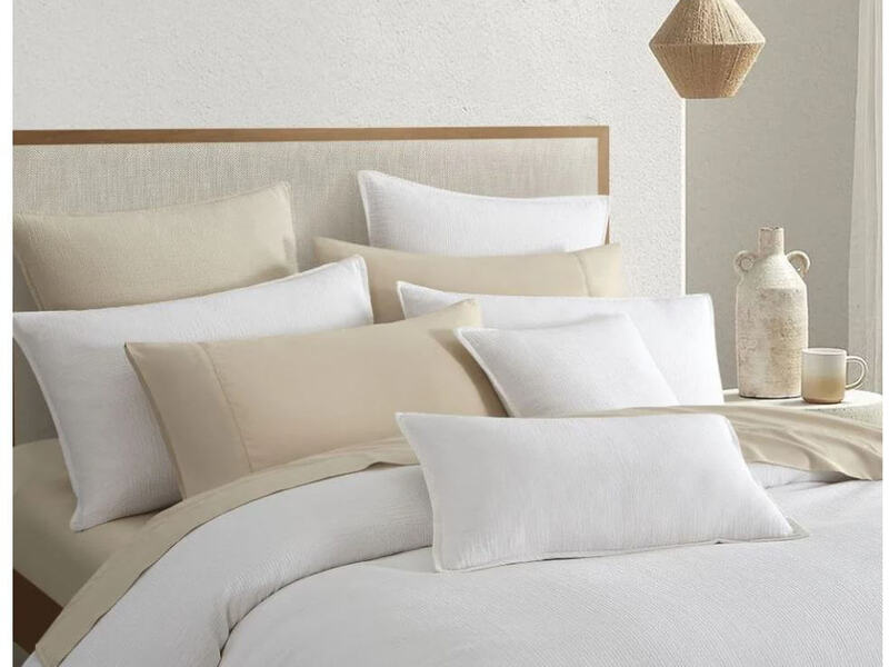 Chaucer Cream Bedding