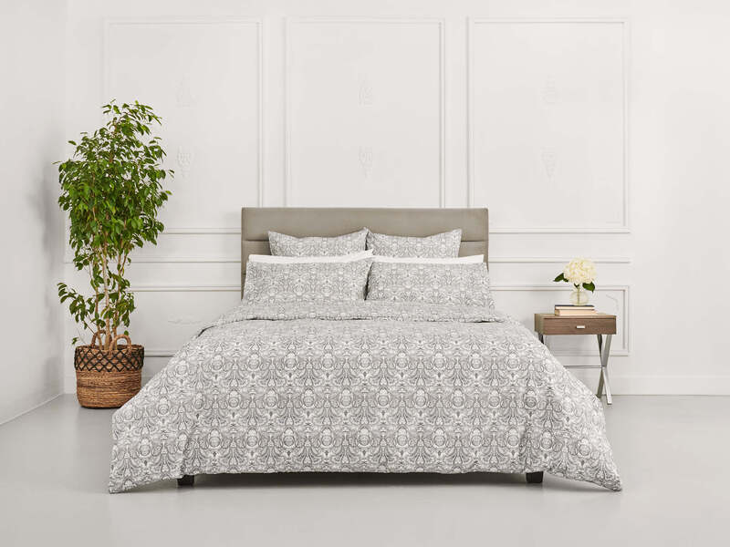 Lucia Bedding