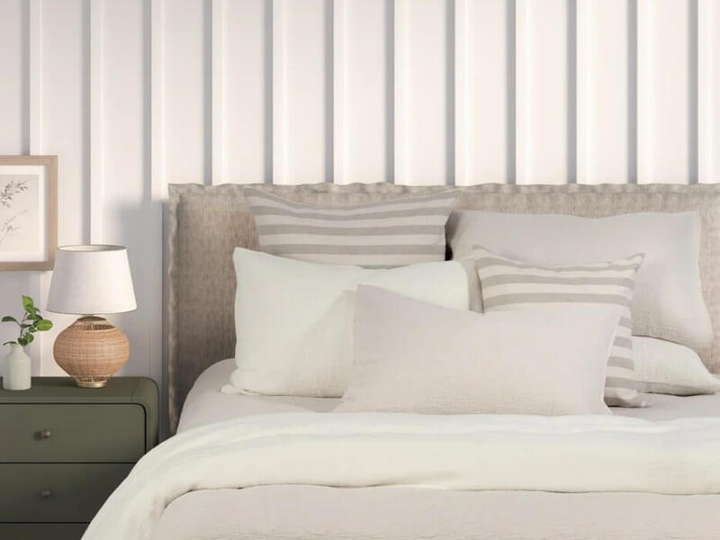 Lionel Natural Bedding