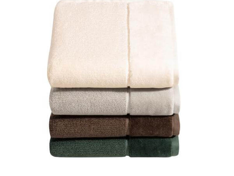 Pure Towel by Vossen