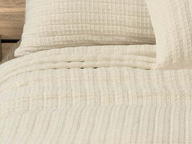 Spirit Cream Quilt