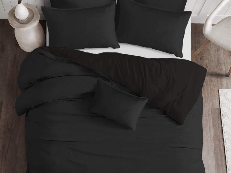 Nova Black Bedding by 6ix Tailors