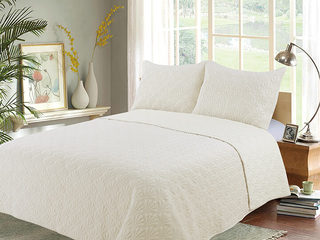 Confetti Caramel Quilt <br>by Peace Arch