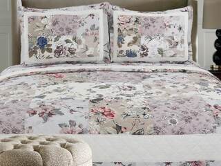 Charleston Quilt <br>by Peace Arch