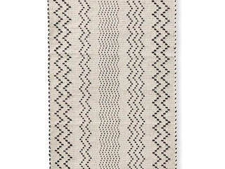Black & White Zig Zag Rug