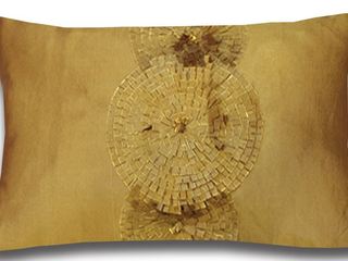 Ruffles Cushion