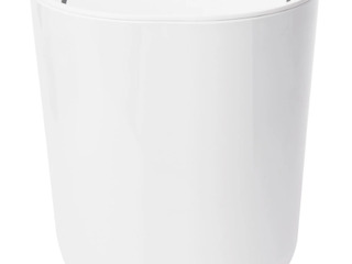 Step Trash Can with Lid